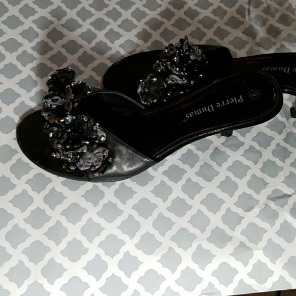 Shoes - Picture 3 of 4